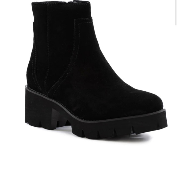 Seychelles Engaging Bootie Size: 9.5 - Picture 2 of 15